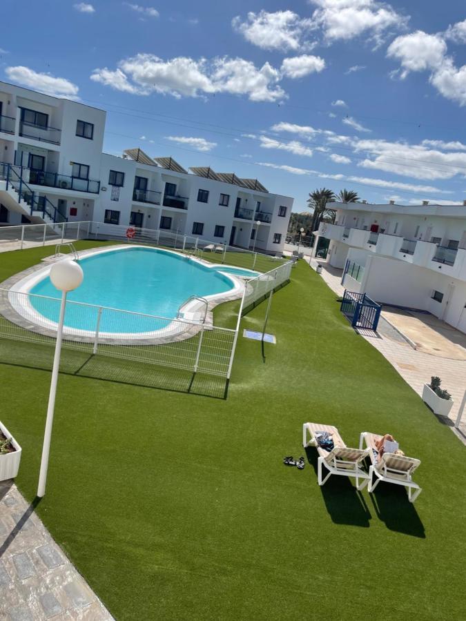 Costa Calma Sun & Beach Apartment - Wifi & Pool Buitenkant foto