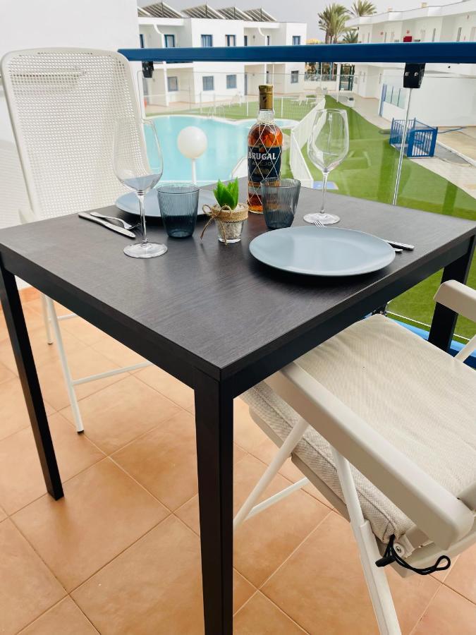 Costa Calma Sun & Beach Apartment - Wifi & Pool Buitenkant foto